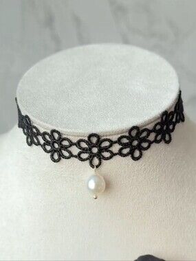 Lace Choker Necklace with Pearl Drop